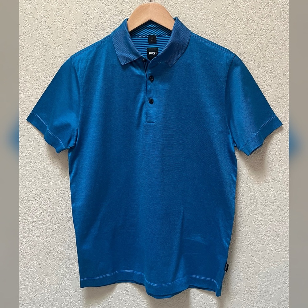 Hugo Boss Men's Blue Polo Shirt Size-Small
